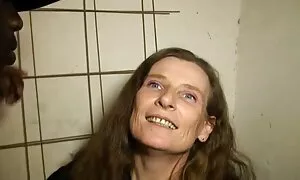 Eliza gangbang inna  ...